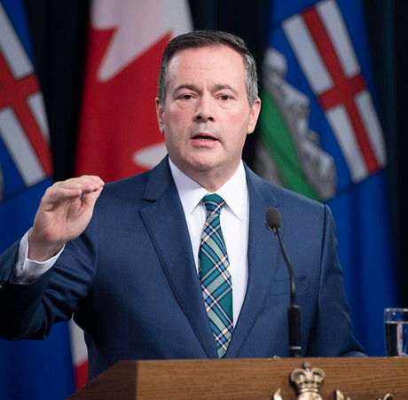 Kenney destroys jobs, lives and the planet. Image CC BY-NC-NC 2.0 Government of Alberta