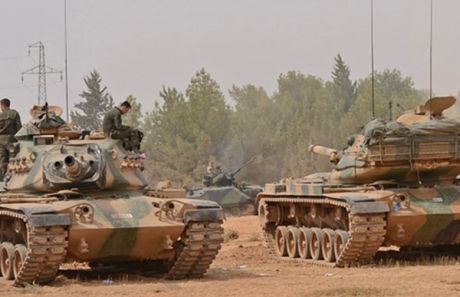 Turkish tanks invade Syria